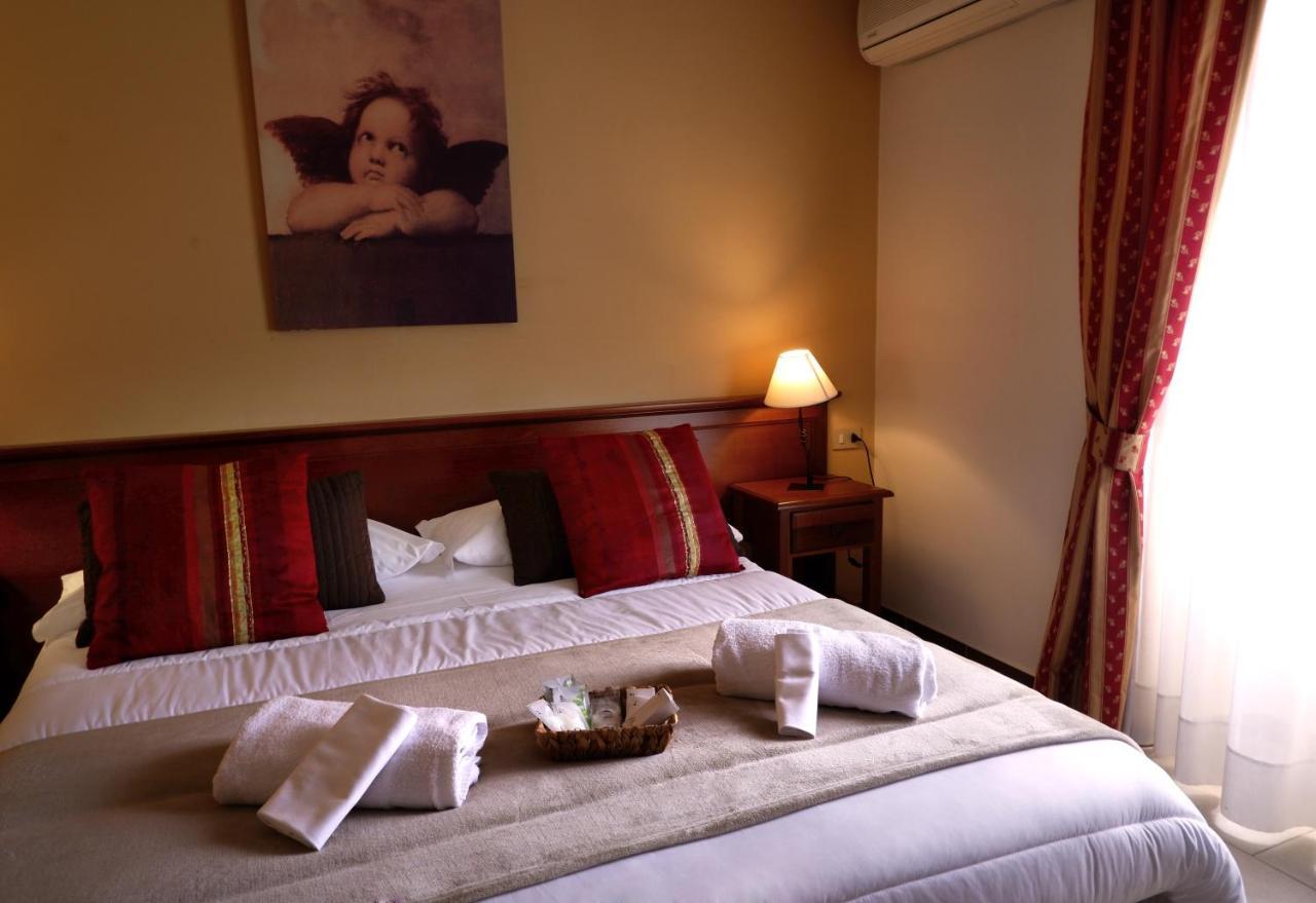 Hotel Borgo Antico Fabriano Eksteriør billede