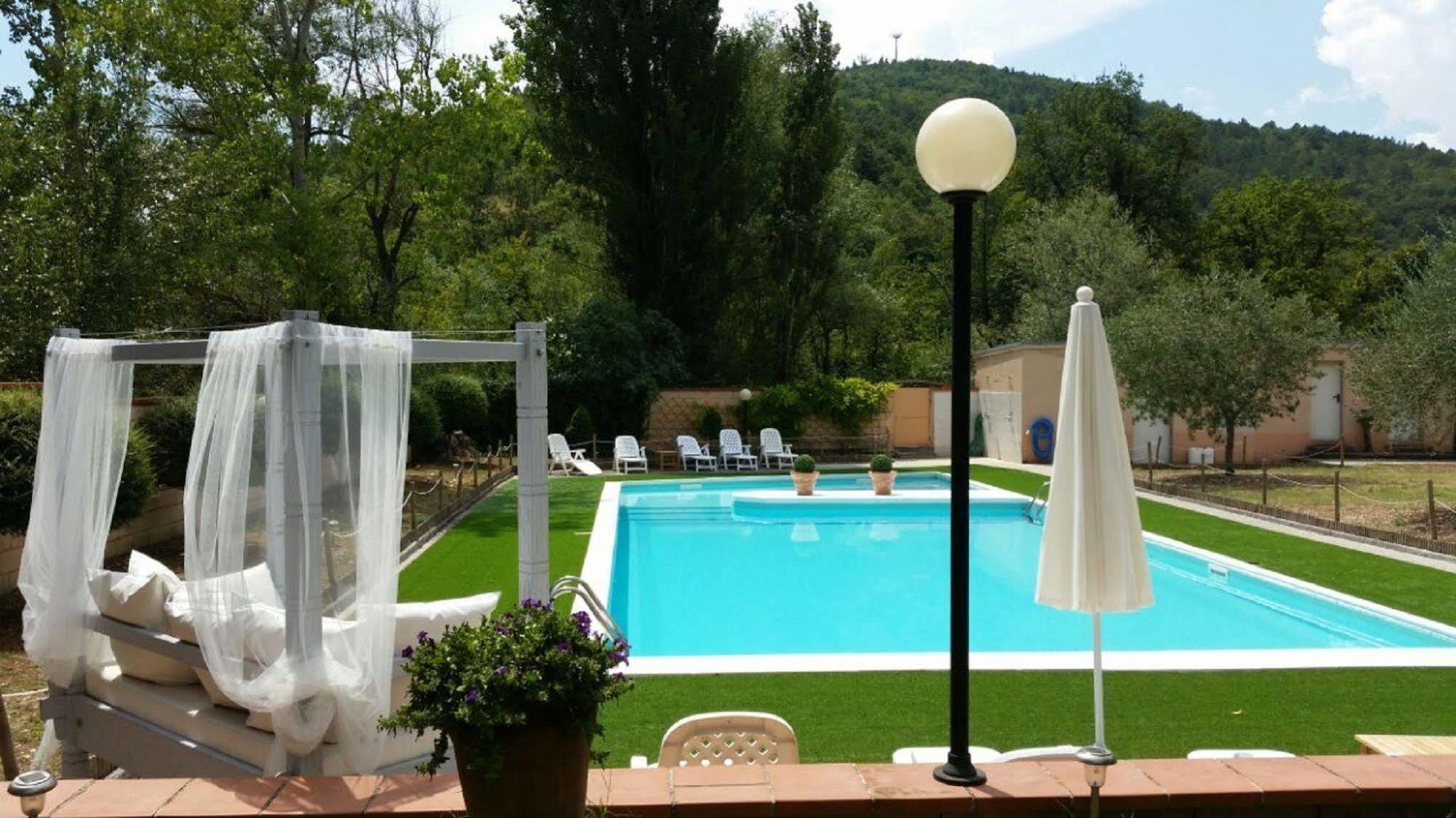 Hotel Borgo Antico Fabriano Eksteriør billede